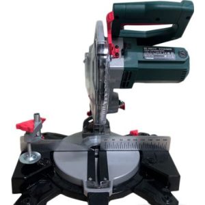 Торцовочная пила Favourite MS 1600/210